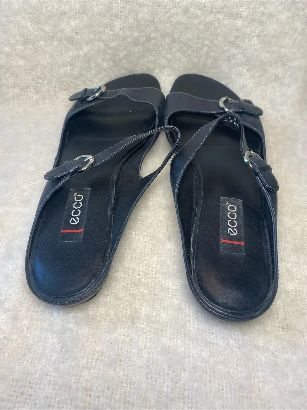 Ecco Women's Black Two-Strap Buckle Sandals